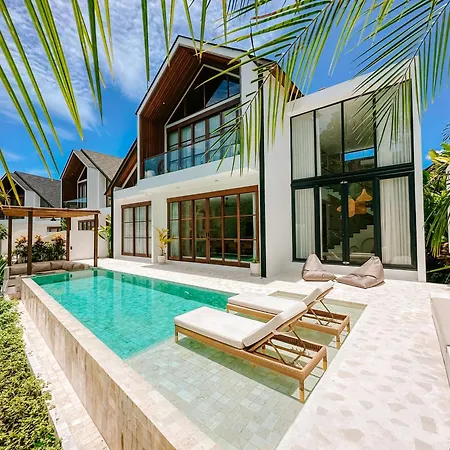 Brand New Luxury 2Br Villa With Jungle View